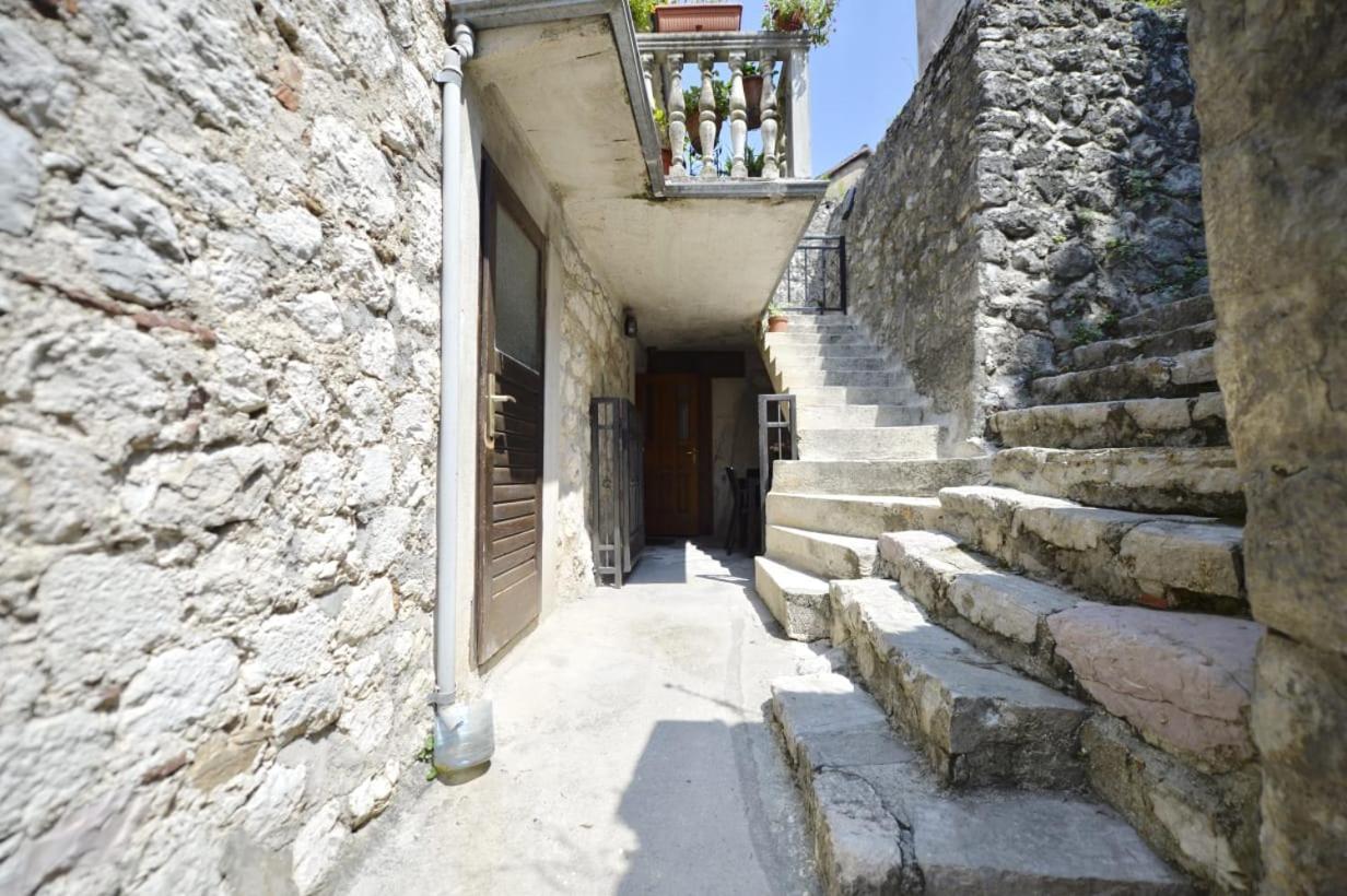 Apartment Amigo Old Town Kotor Exterior photo